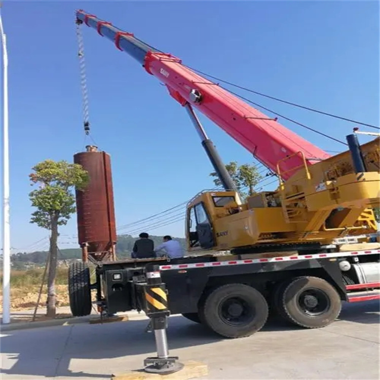 淅川专业吊车租赁多少钱