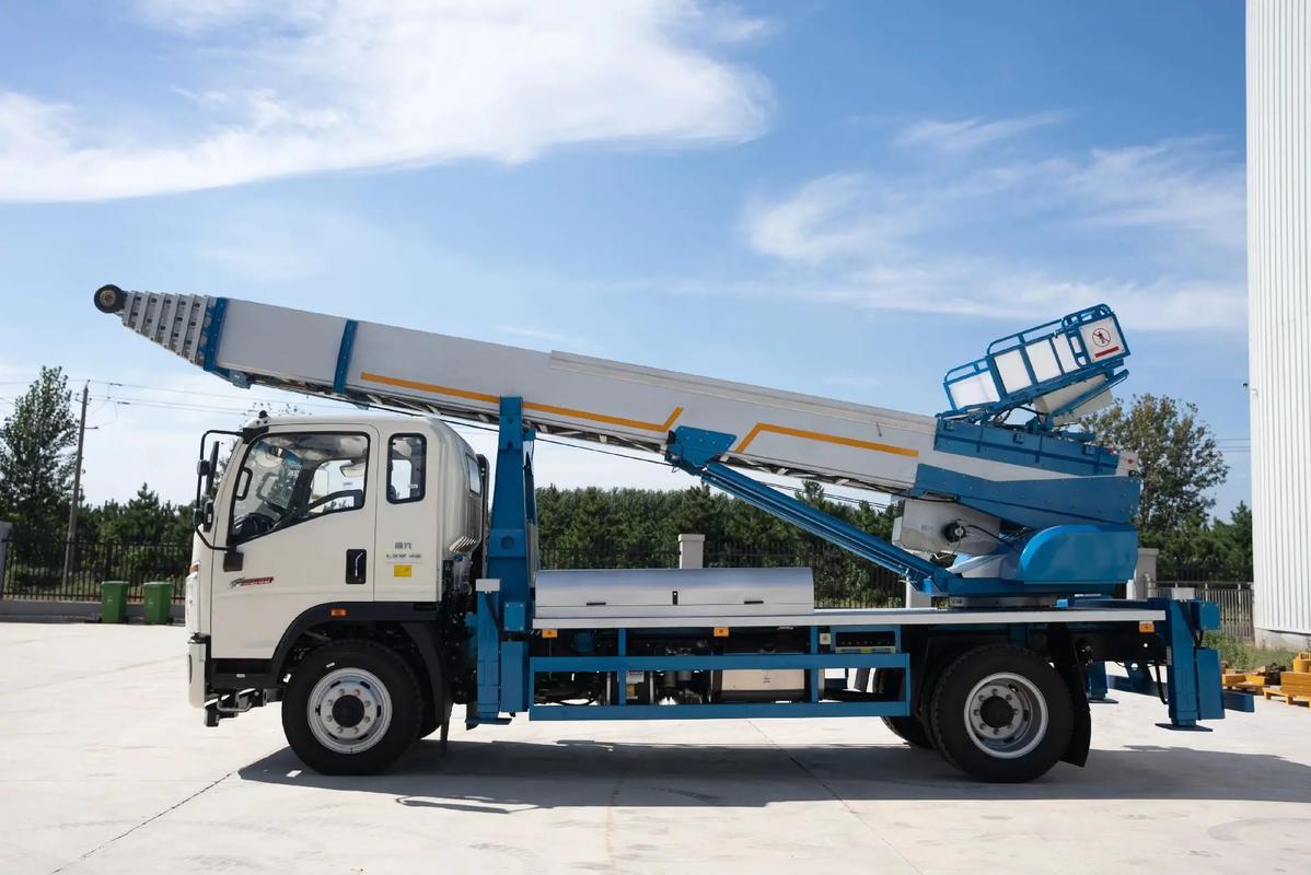 淅川云梯上料车租赁费用